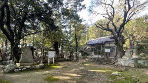 意外とアップダウンもきつい津駅周辺の寺社を走って巡ろう