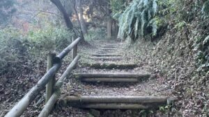 松阪市にて連チャンの階段地獄に遭遇しウォーキングでもしっかり刺激入れ