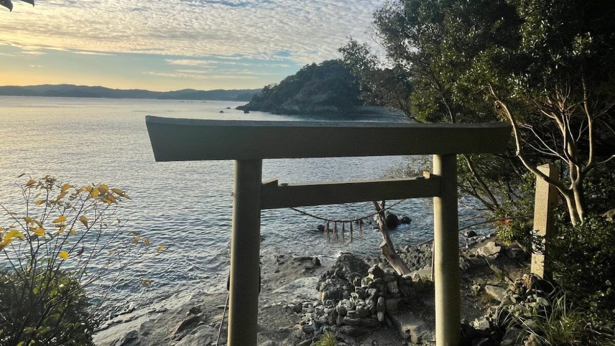 鳥羽市の誇るパワースポットを巡ってまた走り歩きたくなる道を発見